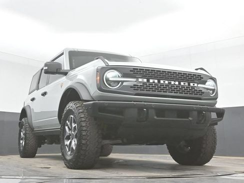 Used 2024 Ford Bronco Badlands AWD/4WD image 47