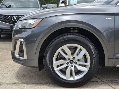 Certified 2023 Audi Q5 2.0T Premium w/ Convenience Package AWD/4WD image 13