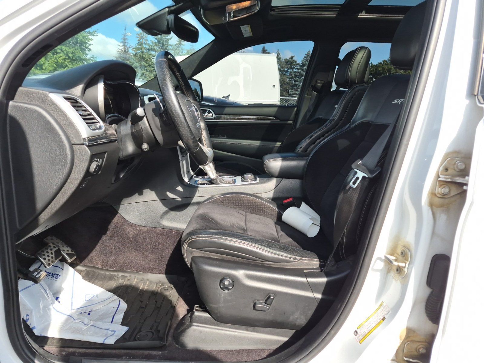 Used 2018 Jeep Grand Cherokee SRT AWD/4WD image 8