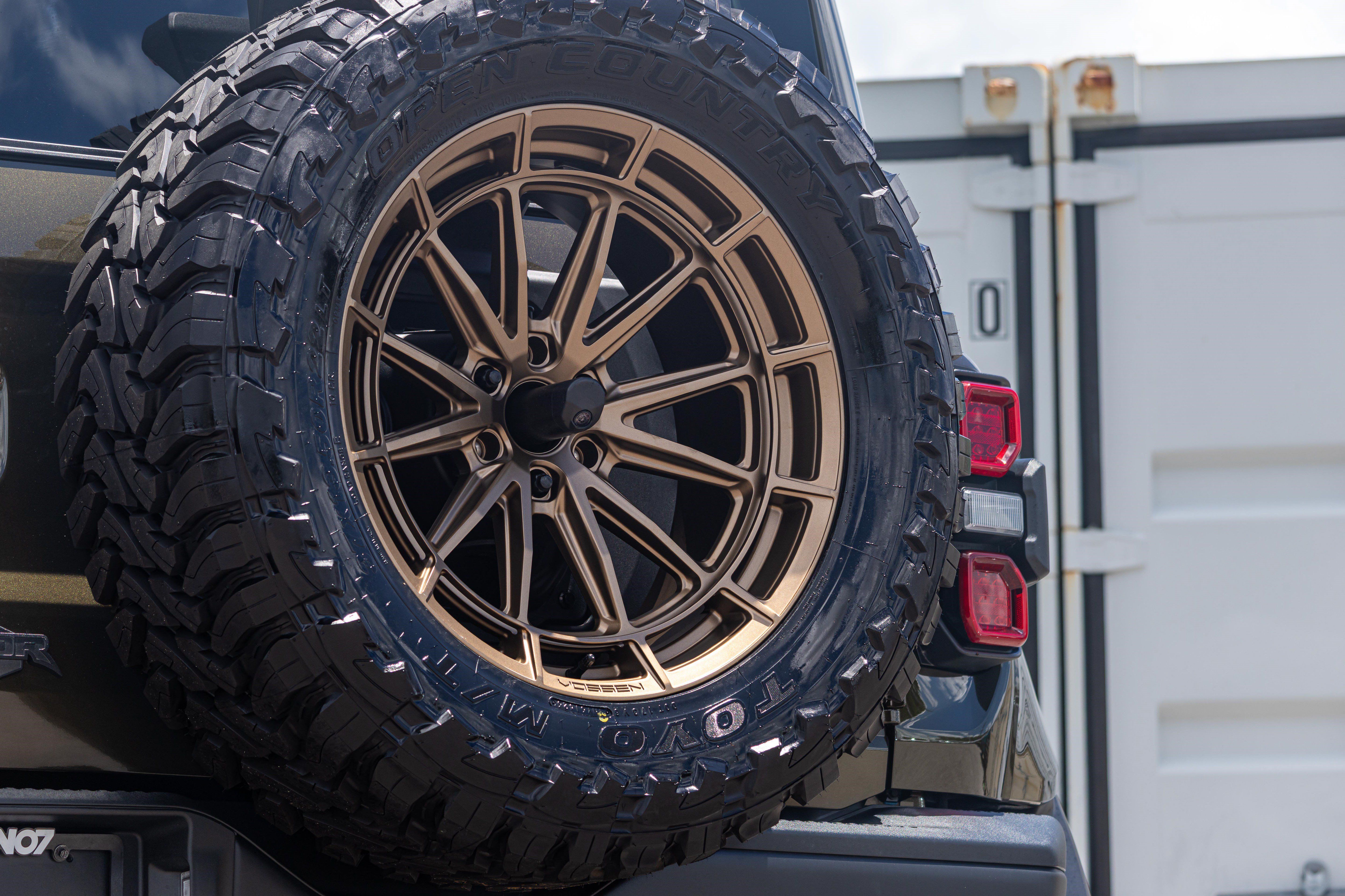 New 2026 Ford Bronco Raptor AWD/4WD image 31