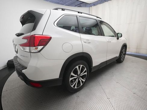 Certified 2023 Subaru Forester Limited AWD/4WD image 37