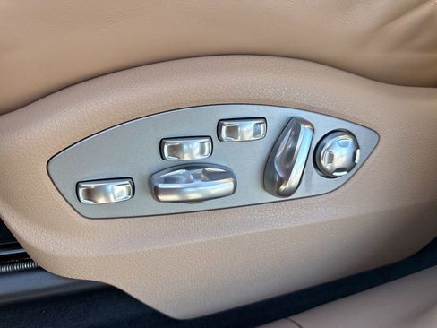 Used 2023 Porsche Macan GTS image 24