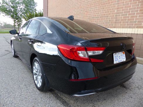 Used 2020 Honda Accord LX image 7