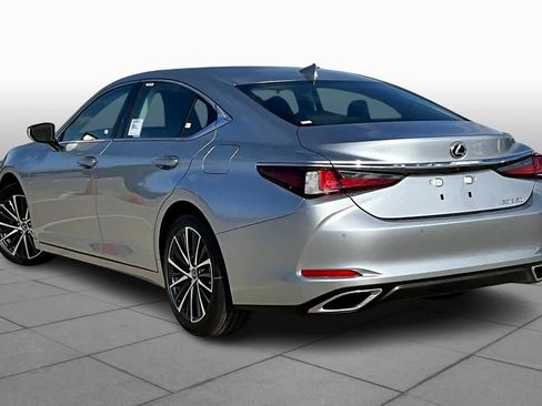 New 2025 Lexus ES 350 w/ Premium Package image 4