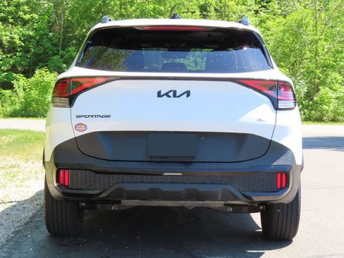 Used 2025 Kia Sportage X-Line AWD/4WD image 9