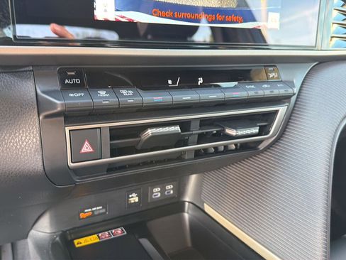 Certified 2025 Toyota Camry SE w/ Multimedia Upgrade Package FWD image 26
