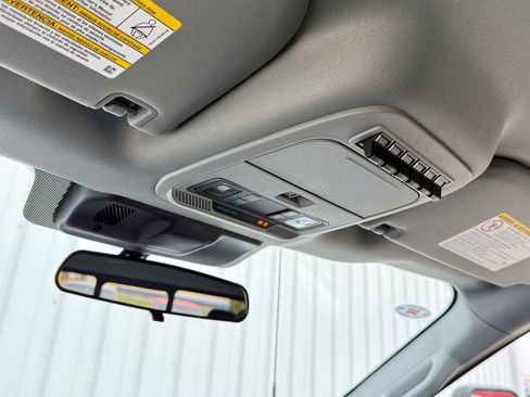 New 2026 Ford F550 4x4 Crew Cab image 33