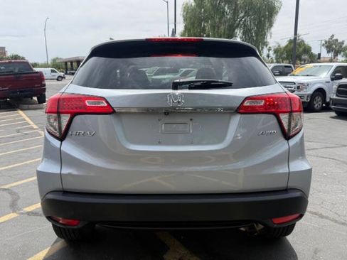 Used 2019 Honda HR-V EX image 3