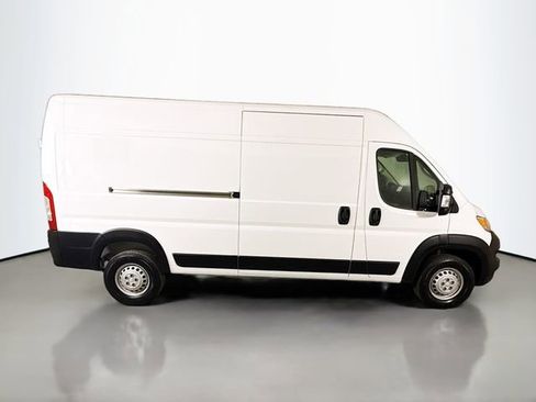 Used 2025 RAM ProMaster 3500 w/ Power Group image 8