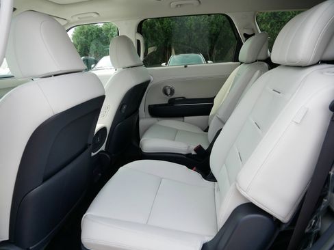 New 2026 Hyundai Palisade Calligraphy image 8