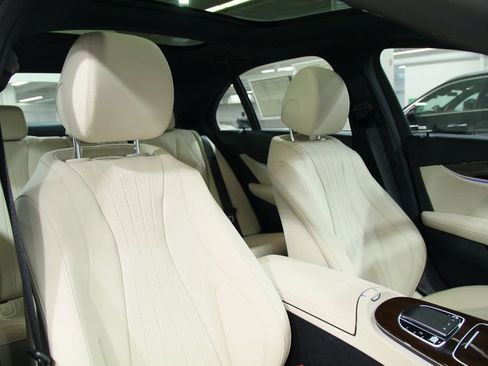 Certified 2023 Mercedes-Benz E 350 4MATIC Sedan image 24