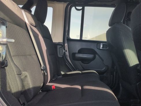 Used 2023 Jeep Wrangler Sport S image 20