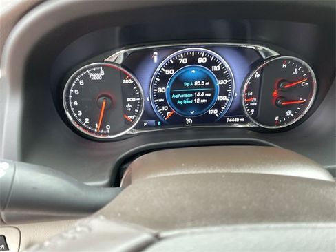 Used 2018 GMC Acadia Denali w/ Technology Package image 12