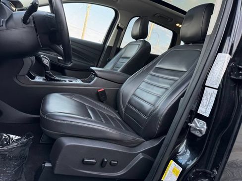 Certified 2019 Ford Escape SEL AWD/4WD image 5