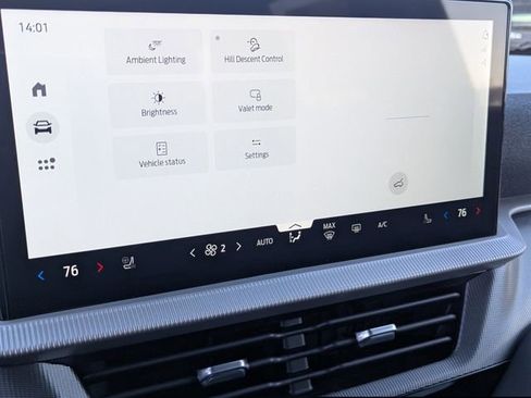 New 2026 Ford Explorer ST-Line w/ ST-Line Street Pack image 7