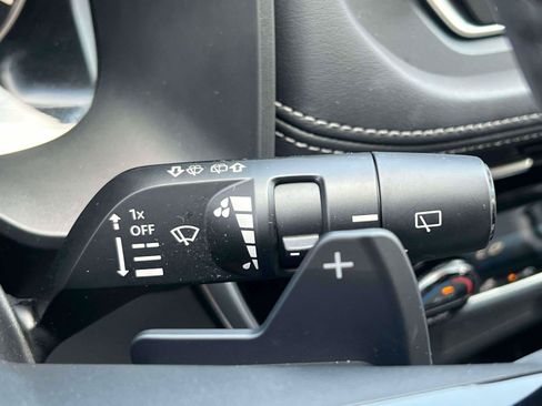 Used 2023 Nissan Rogue SL AWD/4WD image 15