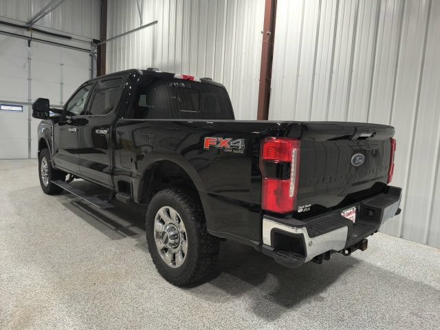 Used 2023 Ford F350 Lariat w/ Lariat Ultimate Package AWD/4WD image 8