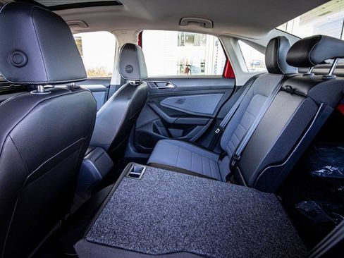 New 2026 Volkswagen Jetta SE image 47