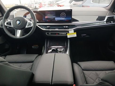 New 2026 BMW X5 xDrive40i AWD/4WD image 13