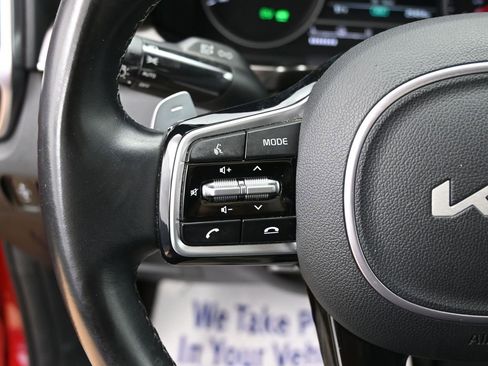 Used 2022 Kia Sorento S FWD image 14