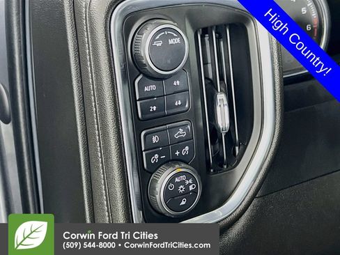 Used 2022 Chevrolet Silverado 1500 High Country w/ Safety Package II AWD/4WD image 20
