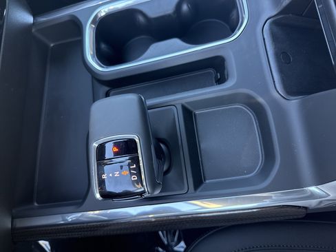 New 2026 Chevrolet Silverado 1500 LT w/ Z71 Off-Road Package image 28