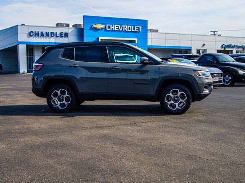 Used 2022 Jeep Compass Trailhawk w/ Sun and Sound Group image 8