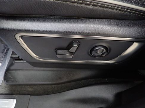 Used 2021 RAM 1500 Limited w/ Off Road Group image 24