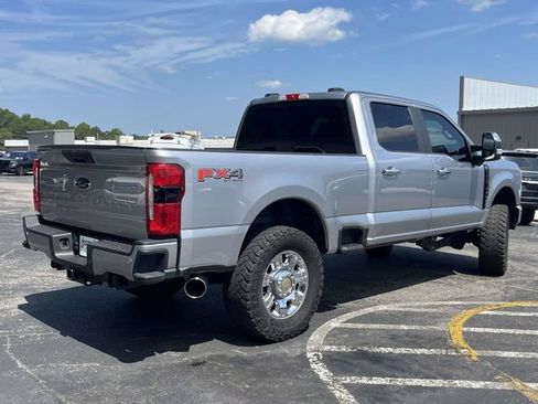 Used 2024 Ford F250 XL w/ STX Appearance Package AWD/4WD image 3