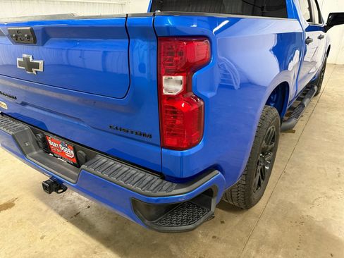 Used 2025 Chevrolet Silverado 1500 Custom w/ Turbomax Blackout Package RWD image 8