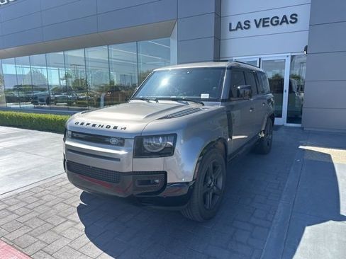 Used 2024 Land Rover Defender 130 X-Dynamic SE AWD/4WD image 1