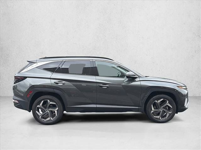 Used 2022 Hyundai Tucson Limited AWD/4WD image 4