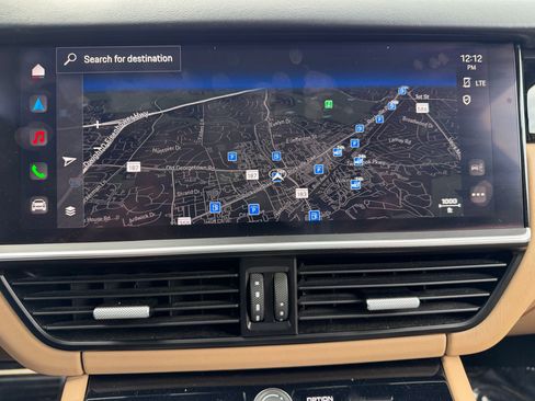 Certified 2023 Porsche Cayenne Turbo S AWD/4WD image 29