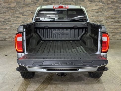 Used 2024 GMC Canyon Elevation w/ Convenience Package image 8