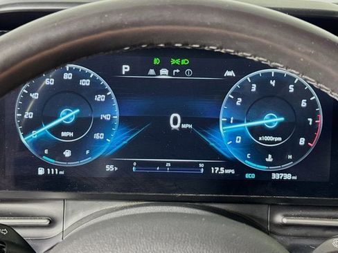 Used 2024 Kia Carnival SX Prestige FWD image 12