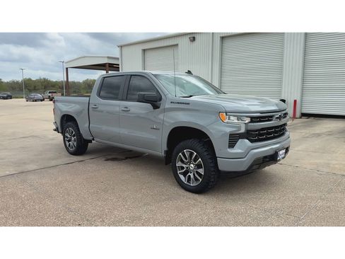 Used 2024 Chevrolet Silverado 1500 RST w/ Texas Edition Plus image 2