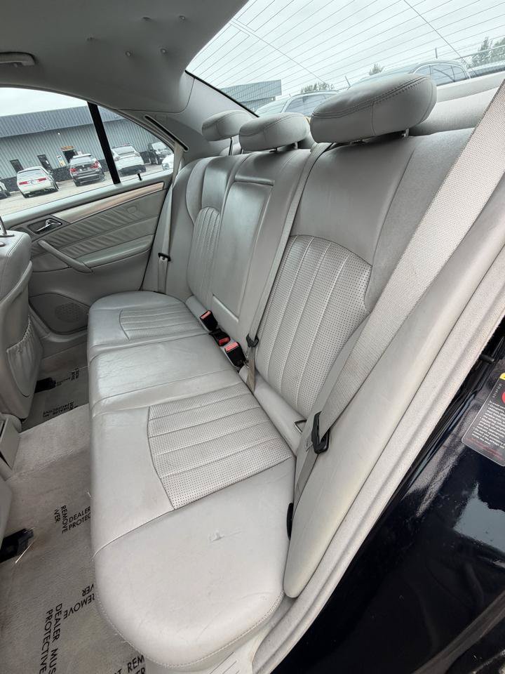 Used 2005 Mercedes-Benz C 55 AMG Sedan image 27