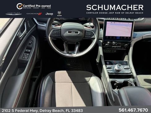 Used 2022 Jeep Grand Cherokee Trailhawk AWD/4WD image 15