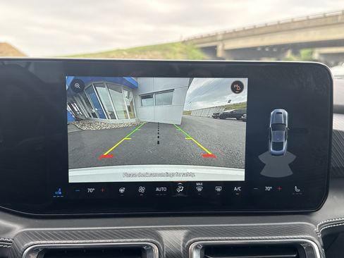 Used 2025 Ford Mustang Premium image 26