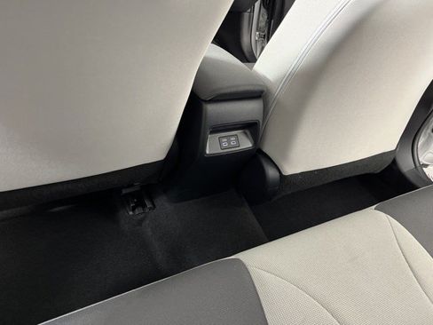 Used 2025 Toyota Corolla LE FWD image 38