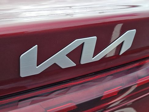 Used 2023 Kia K5 LXS image 16