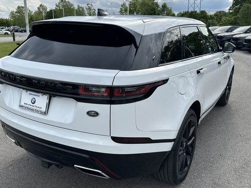 Used 2023 Land Rover Range Rover Velar R-Dynamic S AWD/4WD image 10