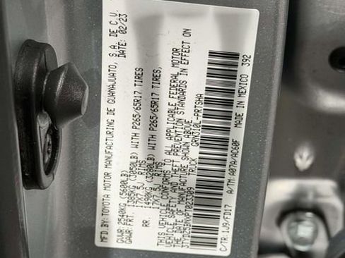 Used 2023 Toyota Tacoma TRD Sport image 27