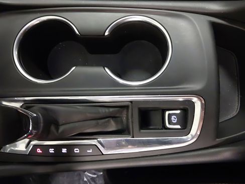 Used 2022 Chevrolet Equinox LT image 21