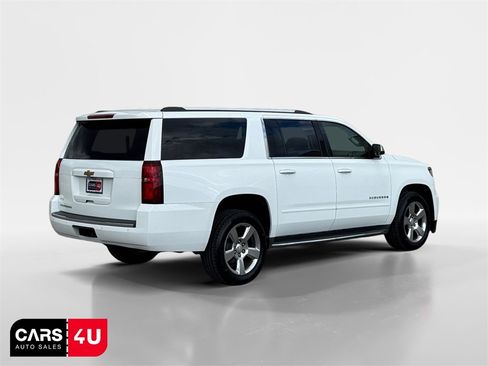Used 2018 Chevrolet Suburban Premier image 7