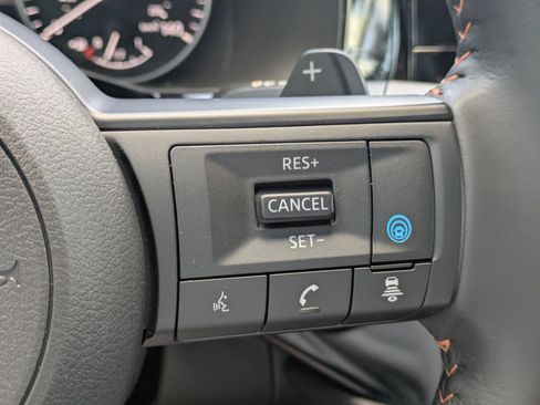 Used 2025 Nissan Pathfinder Rock Creek AWD/4WD image 16
