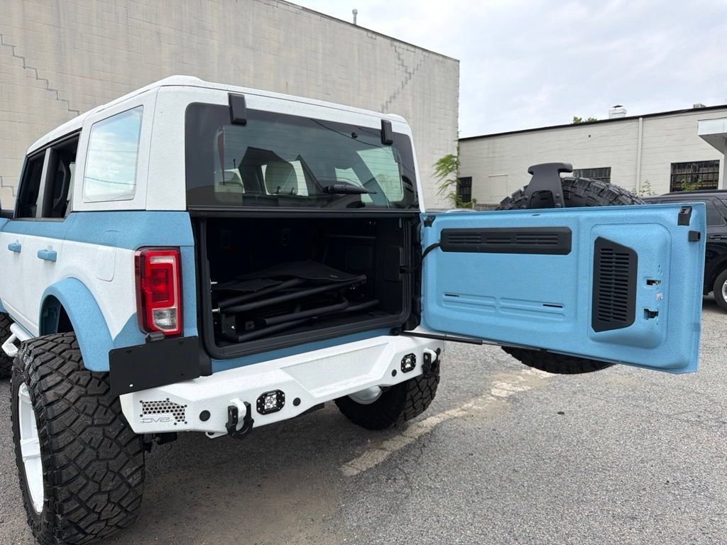 Used 2025 Ford Bronco 4-Door AWD/4WD image 13