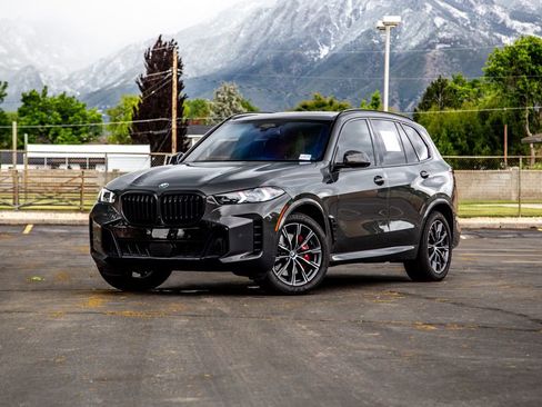 Used 2024 BMW X5 xDrive40i w/ M Sport Package AWD/4WD image 1