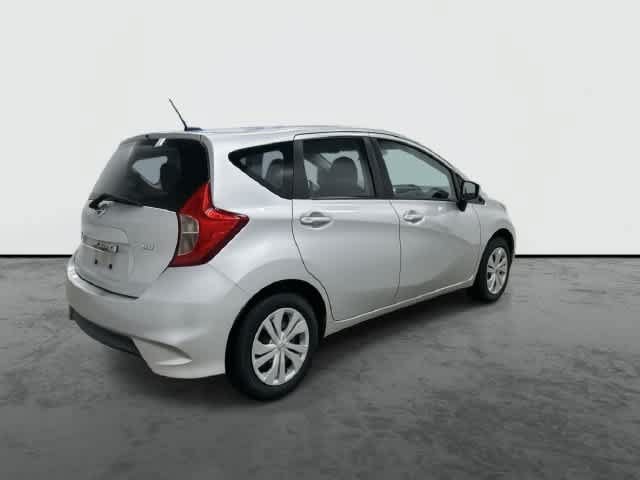 Used 2018 Nissan Versa Note SV FWD image 4