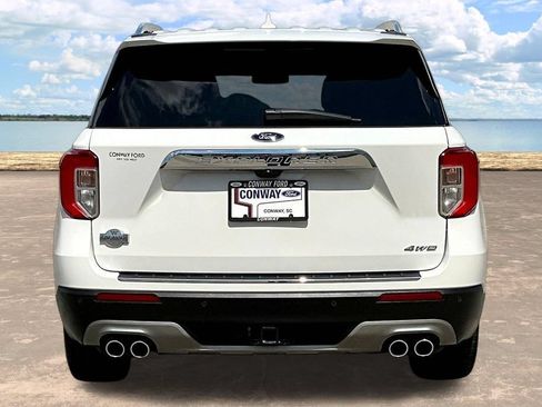 Used 2021 Ford Explorer King Ranch w/ Premium Technology Package AWD/4WD image 7